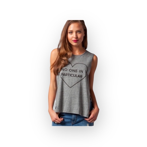 new հթ ♥︎ Lovers + Friends No One Particular Graphic Tank Top ♥︎ Sweatshirt Grey - Picture 12 of 16